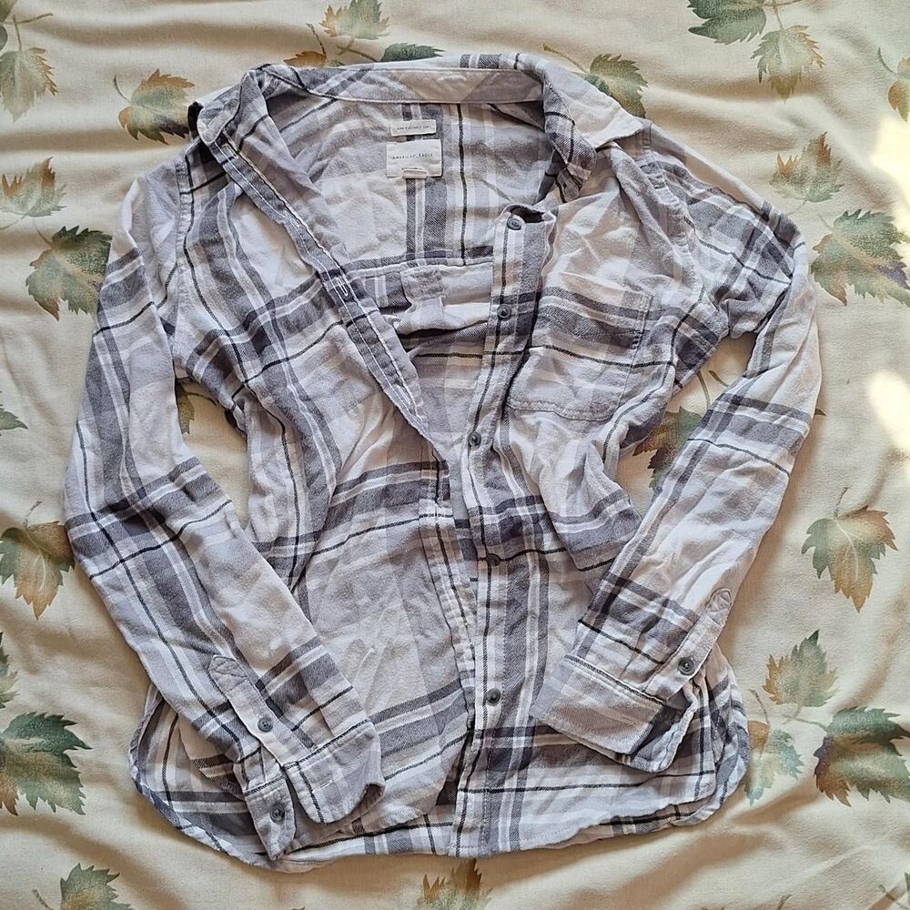 American-eagle Women's Grey and White Shirt